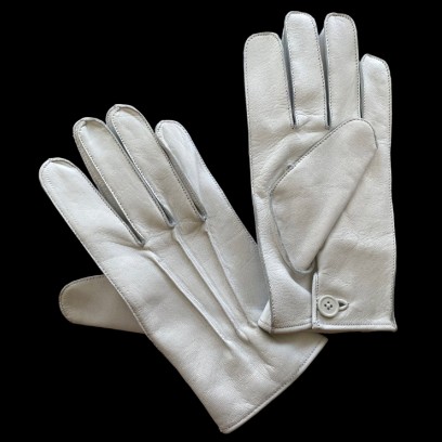 Luvas de pelica brancas
